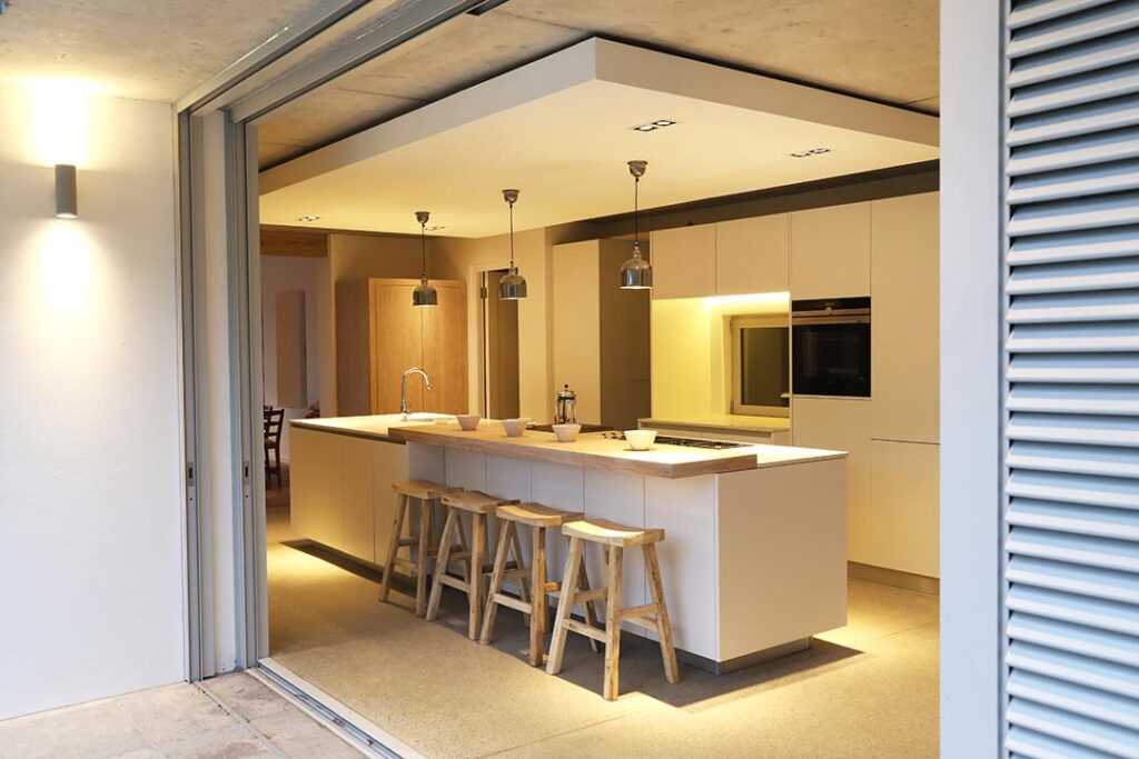 Cliff Cottage residential alterations project by FVDM Architects on the Hermanus cliff path.